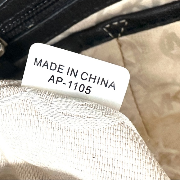 Michael Kors Black Textured Leather Large Shoulder Bag Chain Strap Lock Key - Picture 13 of 13